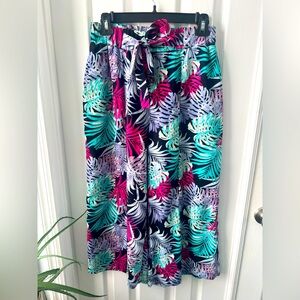 Stradivarius Tropical Leaf Print Ankle Pants, Size S